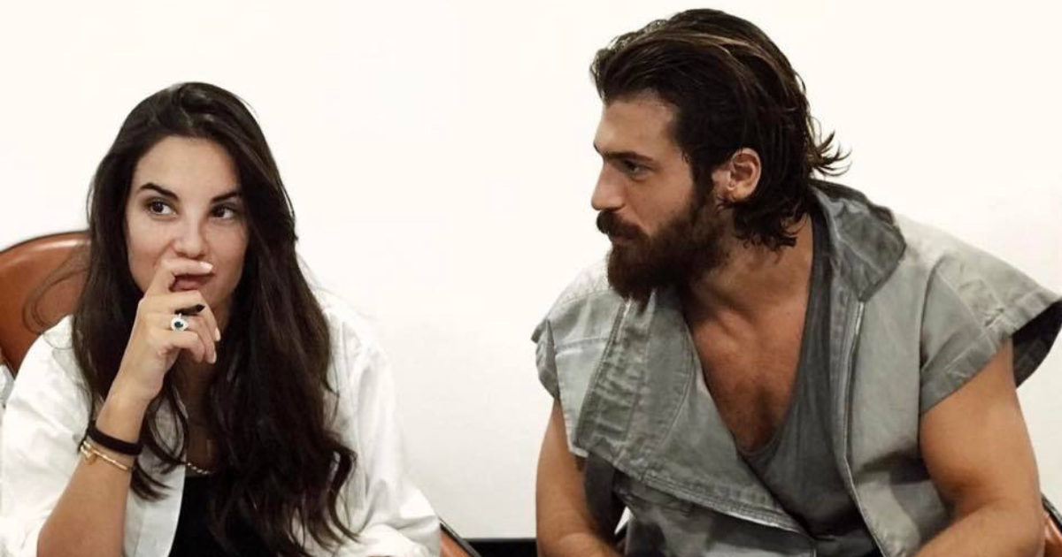 Can Yaman e Francesca Chillemi, il compagno dell’attrice rompe il silenzio: “In famiglia c’è chi rumoreggia, ma io l’ho perdonata”