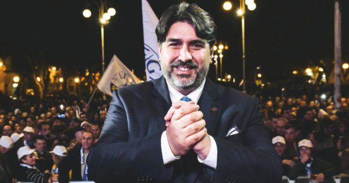 Sardegna, fotocopie e gomme auto: spese pazze di Solinas&C.