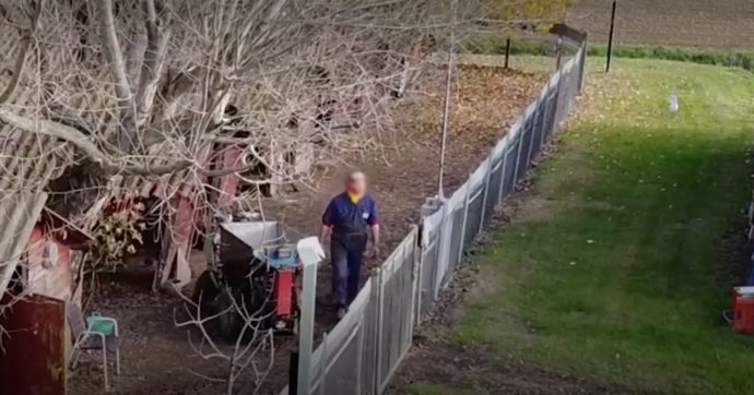 Visoni, abbiamo ripreso un allevatore senza mascherina: un pericolo per la salute pubblica