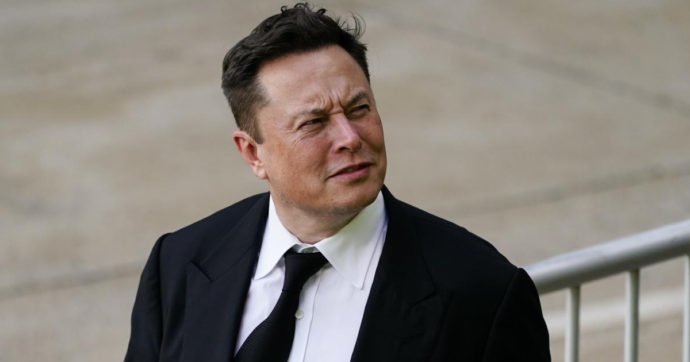 Elon Musk è la “persona dell’anno 2021” secondo il Time: “Clown, genio, bastian contrario, visionario, industriale, showman: un folle ibrido”