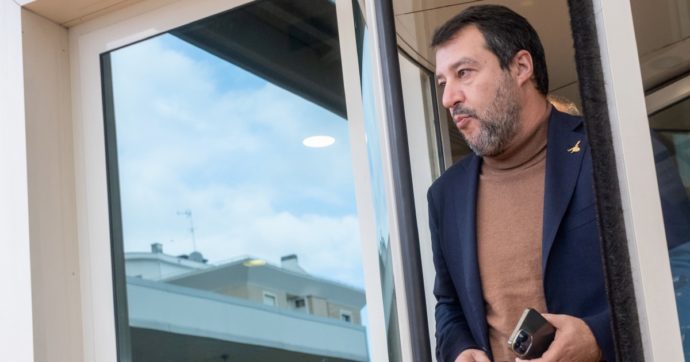L’intesa con Renzi. Salvini chiama Casini: “Ti votiamo”