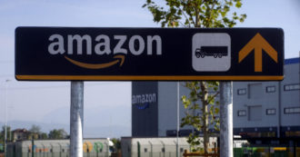 Copertina di Amazon, dopo la multa dell’Antitrust giornali e opinionisti in soccorso del colosso Usa. Trattando il consumatore da scudo umano
