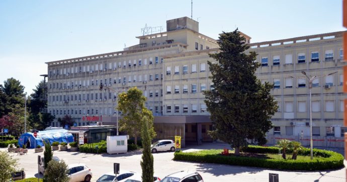 “Appalti truccati per 36 milioni nella Sanità”: arrestati il dg dell’ospedale di Foggia e altri 5
