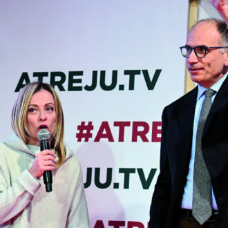 Copertina di Prove tecniche di camicia nera (soprattutto a Verona)