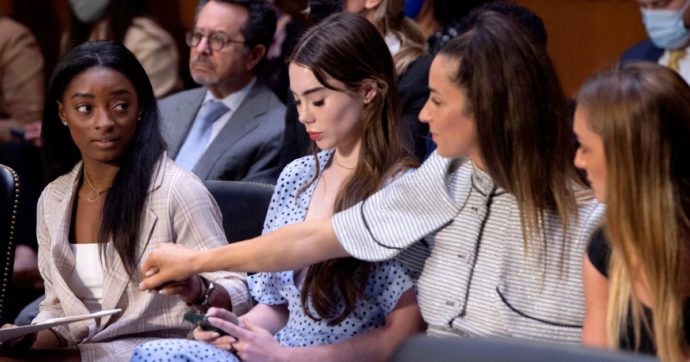 Usa, 380 milioni alle ginnaste vittime degli abusi di Nassar