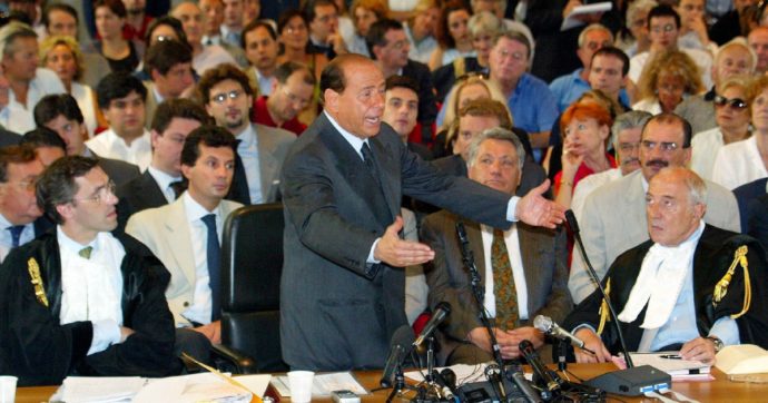 12 condoni, flop alla Consulta e porcata Maccanico-Schifani