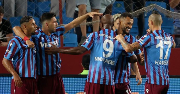 Conti in ordine e senso di appartenenza: la ricetta del Trabzonspor per tornare a vincere in Turchia, beffando gli ex ricchi di Istanbul