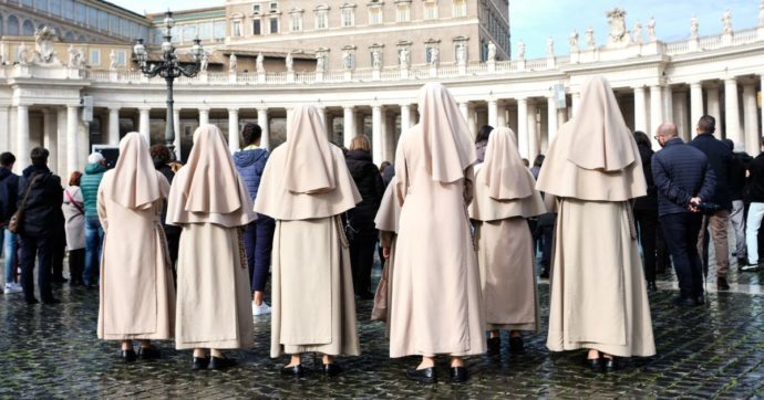 Roma, 68enne gestisce la Rsa delle monache e fa sparire mezzo milione di euro: accusata di truffa