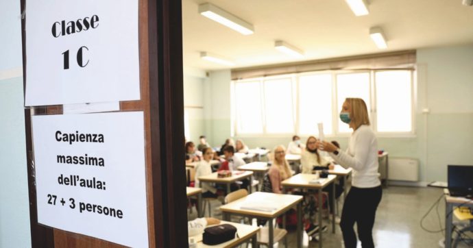 Scuola, personale Covid. A rischio 14mila ausiliari