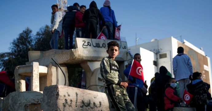 Copertina di Saied eroe o golpista: la Tunisia non è più quella dei “gelsomini”