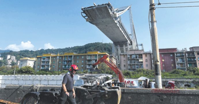 Copertina di Ponte Morandi, la Corte dei Conti stronca l’accordo tra Autostrade e ministero