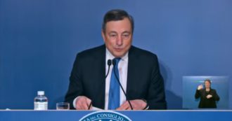 Copertina di Draghi e la corsa al Quirinale: “Il mio destino personale non conta, non ho particolari aspirazioni. Sono uomo e nonno al servizio delle istituzioni”