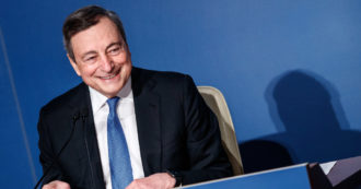 Draghi e l’illusionismo sulla riforma dell’Irpef: “Premia chi guadagna meno”. Ma i dati di Mef e Parlamento dicono il contrario