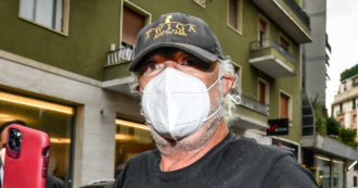 Copertina di Zona Bianca, Flavio Briatore furioso contro i No-Vax: “Li prenderei a calci in c**o per convincerli a vaccinarsi. Sono dei matti, dei delinquenti”