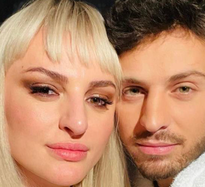 Ballando con le Stelle, Vito Coppola parla del bacio con Arisa: “Ho fatto una presa e ho avvertito delle vibrazioni. Un momento bellissimo”