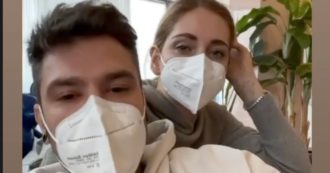 Copertina di Chiara Ferragni e Fedez hanno il Covid: “I bambini non si sa come sono negativi, ora mascherine anche in casa” – VIDEO