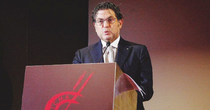 “Fuga di notizie nell’inchiesta su Montante”. Ai servizi sociali lo 007 nominato da Renzi