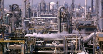 Copertina di Dl Recovery, il “trucco” per ridurre (sulla carta) i siti inquinati