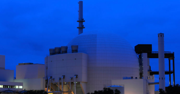 Nucleare, la Germania inizia a spegnere le sue centrali. “Quello dell’atomo è un business economicamente morto”
