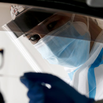 Copertina di Il Covid sfiora quota 100 mila: il Fatto di domani 30 dicembre