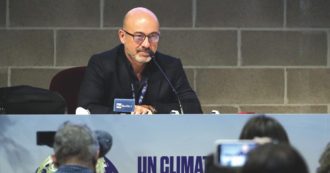 Copertina di Cingolani vuole andarsene. Ma al ministero resta il caos