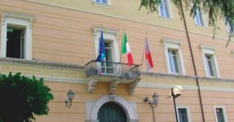 Copertina di Giunta Mastella, indagato assessore: “Abuso d’ufficio”