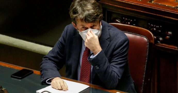 Governo politico: ministri nuovi e Salvini fuori