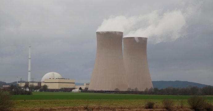 Copertina di Centrali nucleari: Berlino ne ha ancora 6, oggi ne spegnerà tre