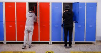 Scuola, l’odissea (e la frustrazione) dei referenti Covid: “Anche 3 giorni di attesa dopo una segnalazione. Screening al rientro è impossibile”