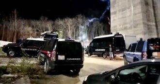 Copertina di Fuochi di artificio contro il cantiere in Val Susa, incendio tra i boschi: 10 attivisti no Tav denunciati