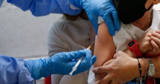 Copertina di Aids – Il vaccino ancora non c’è, ma ora una terapia permette solo sei iniezioni all’anno