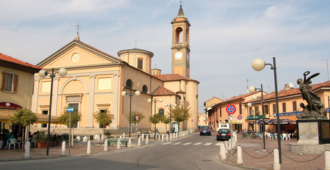 Copertina di Omelia contro i vaccini durante la messa: i fedeli abbandonano la chiesa