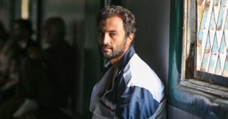 Copertina di Un eroe,  il thriller ad orologeria sulla contraddittorietà della natura umana del premio Oscar Asghar Farhadi
