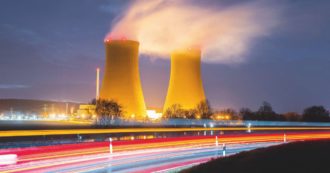 Copertina di Tassonomia verde, la Germania ostacolo ai piani francesi: “No all’inclusione del nucleare tra le fonti green dell’Ue”