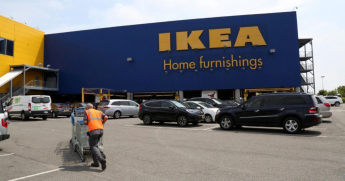 Copertina di Ikea, prezzi in aumento del 9% “Materiali più cari per il Covid”