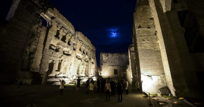 Copertina di Evviva, le Terme di Caracalla non saranno mai un fast food