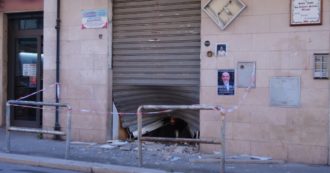 Copertina di Foggia, una bomba esplode davanti a un fioraio: danneggiata la facciata. In provincia è il terzo ordigno in due giorni
