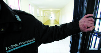 Copertina di Il misterioso suicidio del boss in carcere, l’agente: “Voleva collaborare”