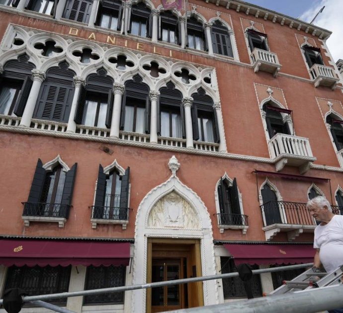 Bill Gates si compra l’Hotel Danieli di Venezia, l’albergo “preferito dalle celebrità di tutto il mondo”