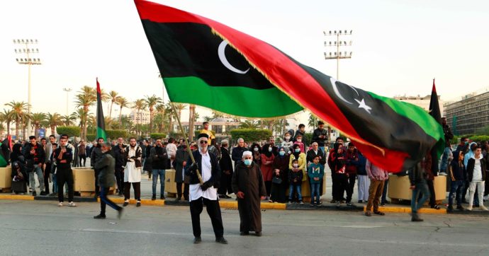 ‘In nome dei valori libici e islamici’: a Tripoli giro di vite contro la libertà d’espressione