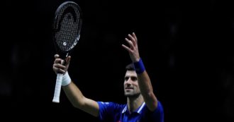 Djokovic, il governo australiano: “La sua domanda di ingresso deve essere rifiutata”. Attesa la sentenza del Tribunale di Melbourne