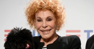 Copertina di Ornella Vanoni: “Il presidente se n’è andato poco prima di impazzire”