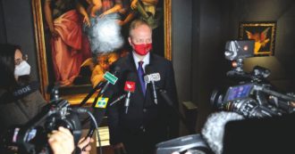 Copertina di Uffizi, la monarchia assoluta del sovrano Eike Schmidt