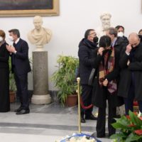 President of Italian party Movimento 5 Stelle, Giuseppe Conte (L) pay tribute to the family of  President of the European Parliament, David Sassoli burning chamber in Campidoglio, Rome, Italy, 13 January 2022. Late David Sassoli will lie in state at the Rome city hall ahead of the state funeral on 14 January. European Parliament President David Sassoli has died at the age of 65 early morning on 11 January in Aviano, Italy where he was hospitalized, his spokesman announced.
ANSA/Claudio Peri
