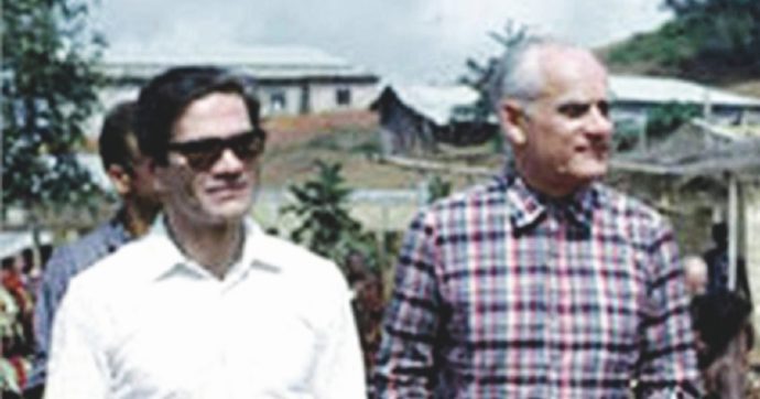 Copertina di Passaggio in India: Pasolini, Moravia, Morante e amanti