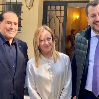 Copertina di Quirinale, B. “candidato del centrodestra”: il Fatto di domani 15 gennaio