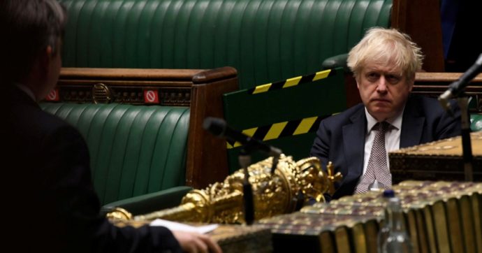 BoJo e il Covid party: anche i Tories vogliono le sue dimissioni