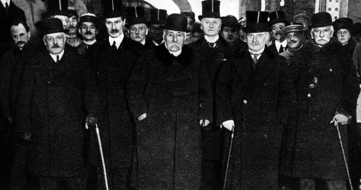 103 anni fa la Conferenza di Parigi dove le grandi potenze disegnarono equilibri precari e posero le basi per il secondo conflitto mondiale
