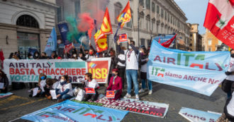 Copertina di Ita, la lotta tra gli ex Alitalia e gli ex Air Italy in vista delle possibili prossime assunzioni. I sindacati nel mezzo