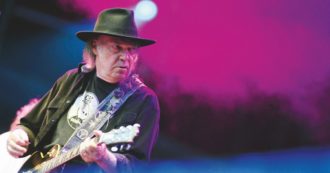 Copertina di Neil Young, 50 di questi “Raccolti” Harvest